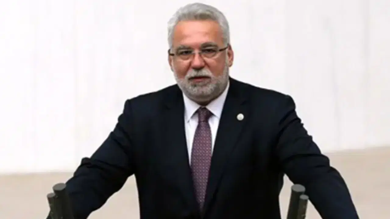 eski akp milletvekili bin kez ikaz ettim diyerek tepki gosterdi kurdugunuz butun kumpas modulleri elinizde patladi XZzh4K1e