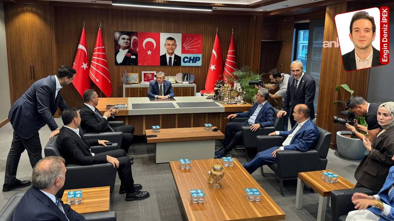 polisler terk etti chp lideri istanbul calisma ofisinde dem heyetini agirladi isgal ortadan kalkti RGcyc4dw