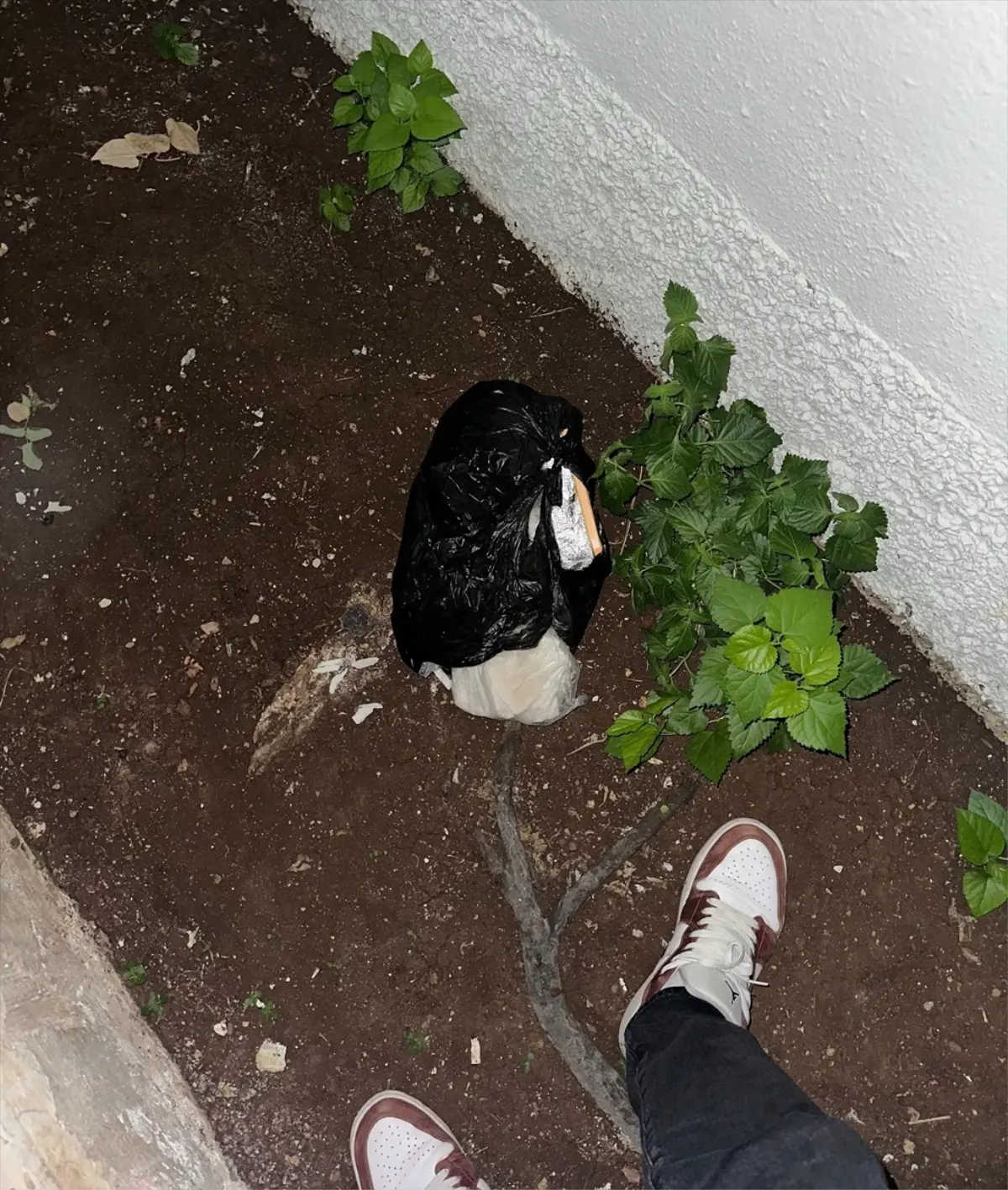 adanada uyusturucu operasyonu 3 tutuklama ZkyAuuFc