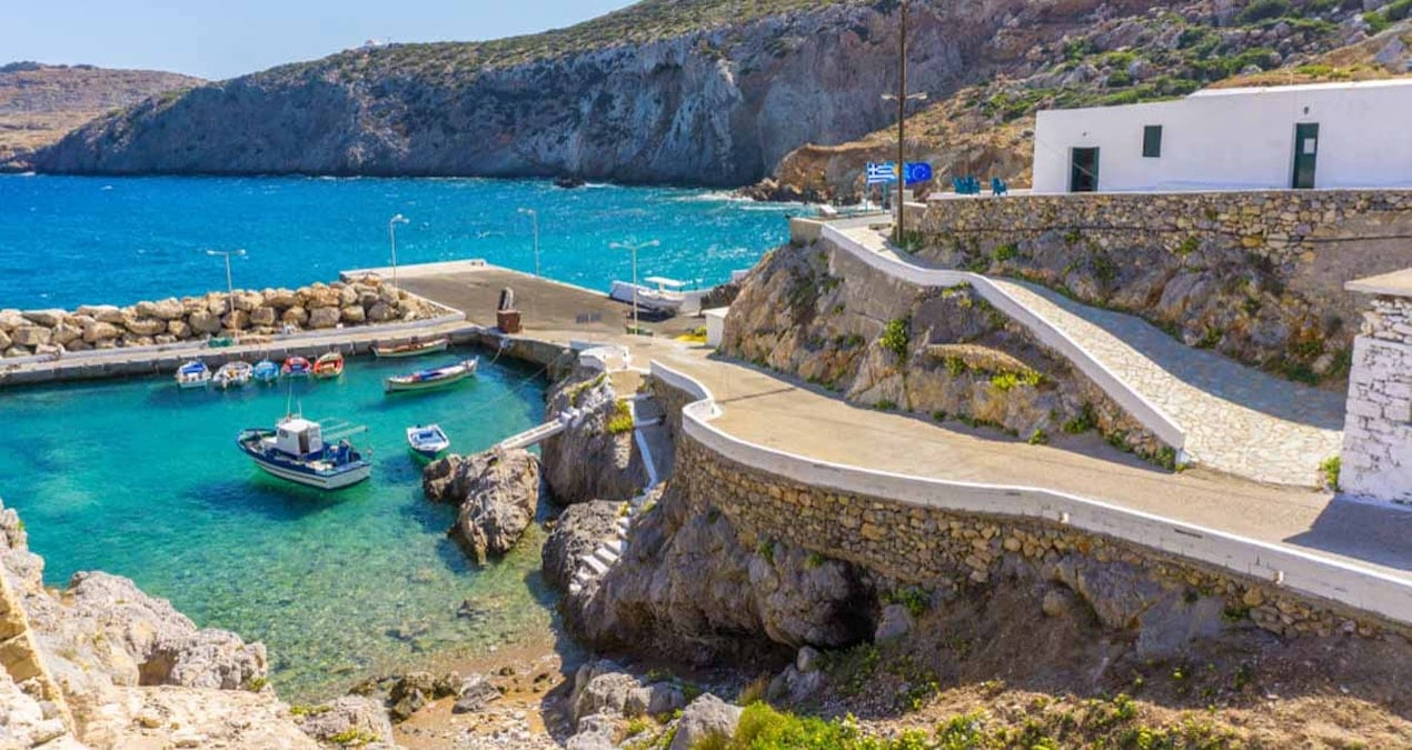 buraya tasinana bedava ev ve aylik 500 euro veriliyor ZazPiEfS