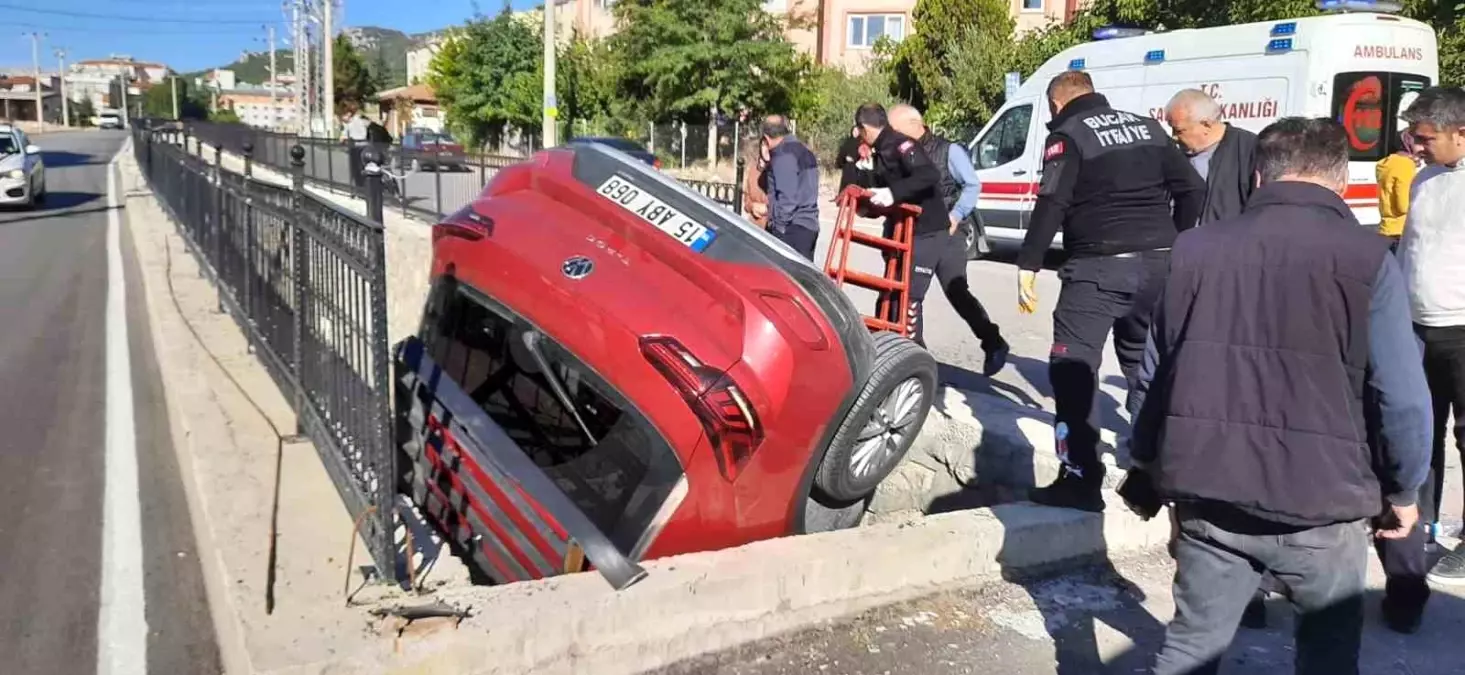 burdurda otomobil kanalina dustu 1 yarali MMJghLW6.jpg