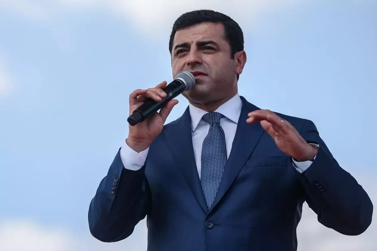 Demirtaş’tan Erdoğan ve adaylıkla ilgili iddialara yanıt