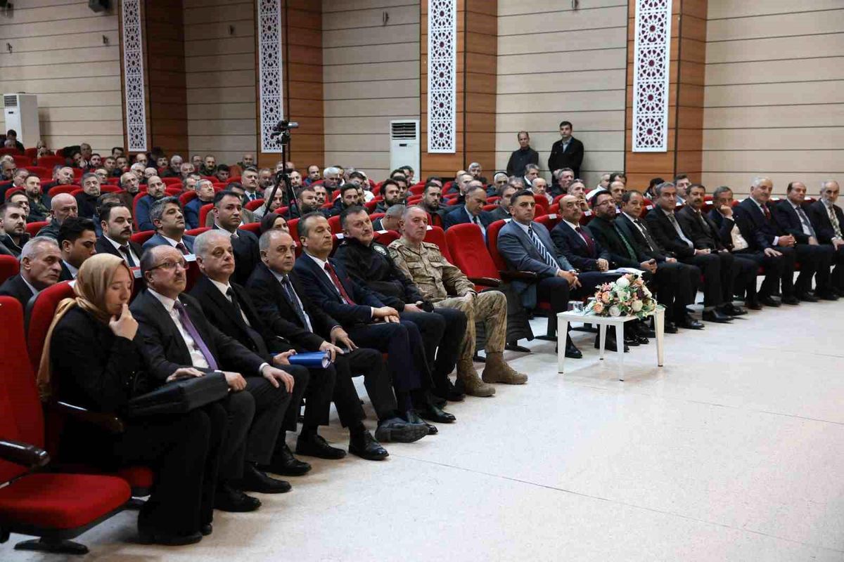 Erzincan’da Birlik ve Beraberlik İçin İstişare Toplantısı